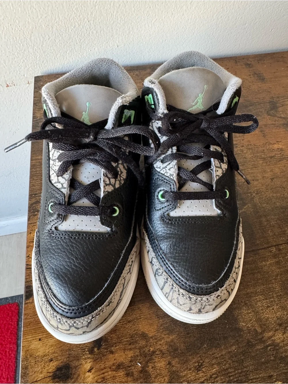 Nike Air Jordan 3 Retro PS Green Glow Black Grey DM0966-031 Kids Size 1Y